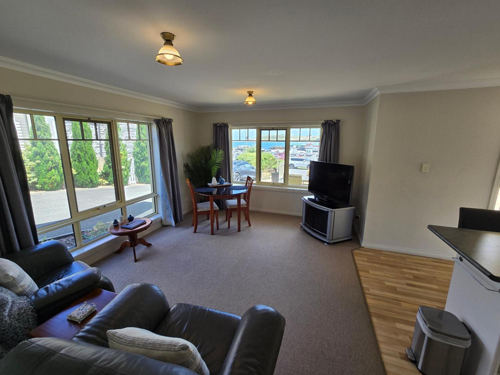 On The Terrace Stanley Apartment Exterior photo